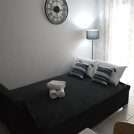 μοντέρνο δυάρι στο κέντρο της λάρισας Apartment Larissa