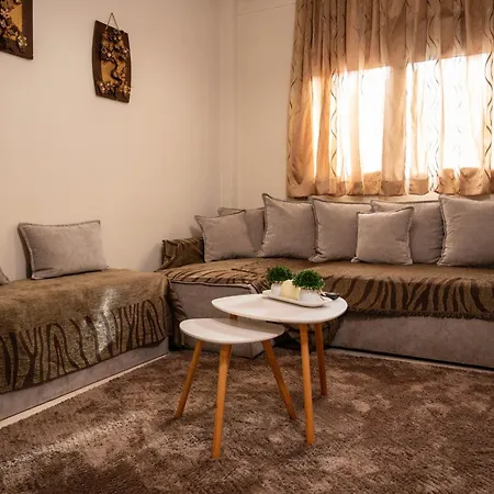 πολυτελεσ -μοντερνο διαμερισμα *